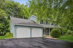 6N115 Riverside Dr, Saint Charles, IL 60174 - Photo 2