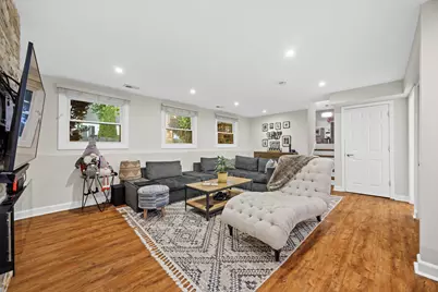 791 Thompson Boulevard, Buffalo Grove, IL 60089 - Photo 12