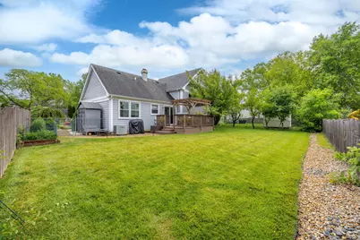 791 Thompson Boulevard, Buffalo Grove, IL 60089 - Photo 24
