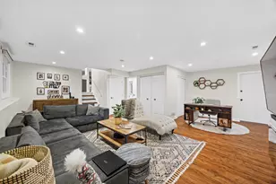791 Thompson Blvd, Buffalo Grove, IL 60089 - Photo 14