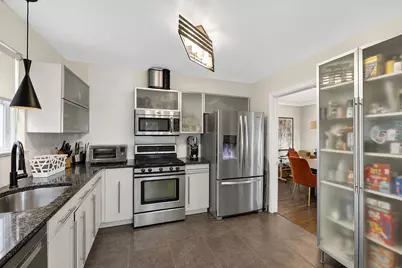 6938 Riverside Drive, Berwyn, IL 60402 - Photo 10