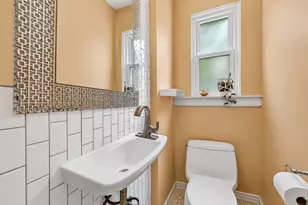 6938 Riverside Dr, Berwyn, IL 60402 - Photo 8