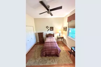 16422 Crescent Lake Court, Crest Hill, IL 60403 - Photo 10