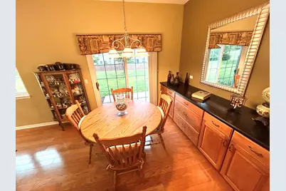 16422 Crescent Lake Court, Crest Hill, IL 60403 - Photo 8