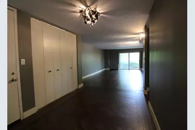 7061 N Kedzie Avenue #116, Chicago, IL 60645 - Photo 2