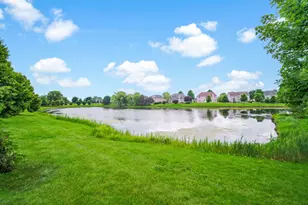 12404 S Blue Water Pkwy, Plainfield, IL 60585 - Photo 42