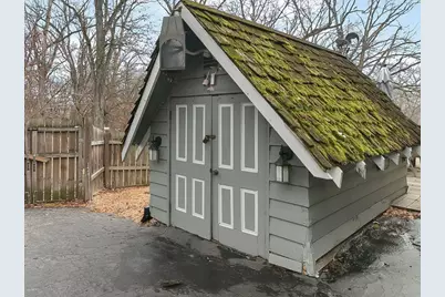 9215 S 83rd Avenue, Hickory Hills, IL 60457 - Photo 26