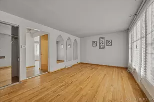 7935 S Blackstone Ave, Chicago, IL 60619 - Photo 8