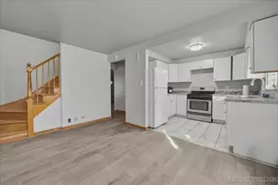 7935 S Blackstone Ave, Chicago, IL 60619 - Photo 4