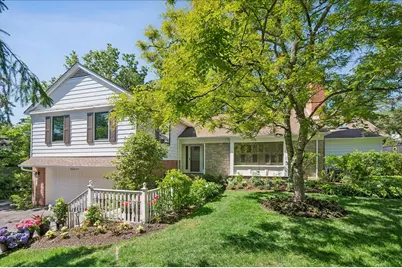 541 Dundee Road, Glencoe, IL 60022 - Photo 1