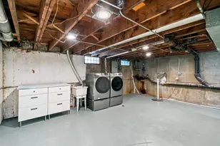 1727 E 74th St, Chicago, IL 60649 - Photo 18