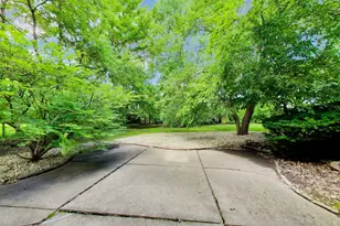 3214 River Falls Dr, Northbrook, IL 60062 - Photo 36