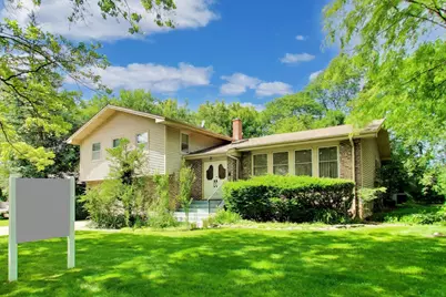 3214 River Falls Drive, Northbrook, IL 60062 - Photo 2
