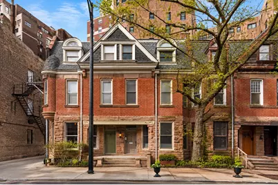 2113 N Clark Street, Chicago, IL 60614 - Photo 1