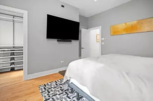 2113 N Clark St, Chicago, IL 60614 - Photo 12