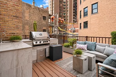 2113 N Clark Street, Chicago, IL 60614 - Photo 2