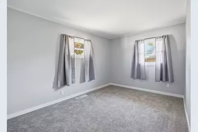 139 Birch Street, Carpentersville, IL 60110 - Photo 12