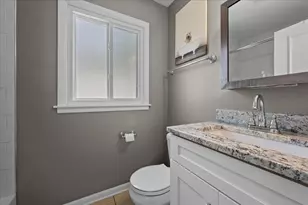 1042 Gordon Terrace, Deerfield, IL 60015 - Photo 14