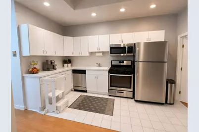 2925 N Damen Avenue, Chicago, IL 60618 - Photo 4