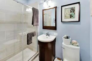 4831 W Winnemac Ave, Chicago, IL 60630 - Photo 14