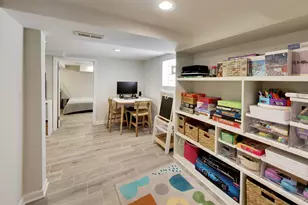 4831 W Winnemac Ave, Chicago, IL 60630 - Photo 26