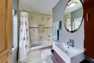4831 W Winnemac Ave, Chicago, IL 60630 - Photo 24