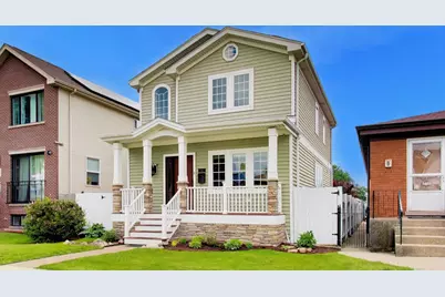 4831 W Winnemac Avenue, Chicago, IL 60630 - Photo 2