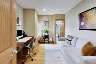 4831 W Winnemac Ave, Chicago, IL 60630 - Photo 12