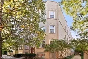3135 W Leland Ave, Chicago, IL 60625 - Photo 1