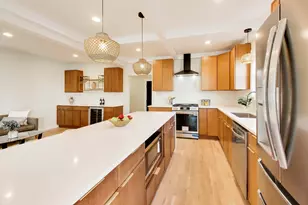 6730 W Dakin St, Chicago, IL 60634 - Photo 6