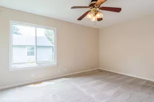 421 Bayview Ave, Naperville, IL 60565 - Photo 6