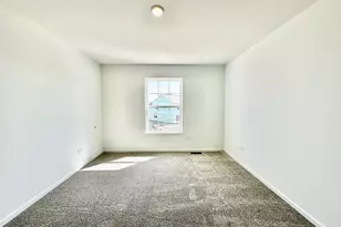 702 W Pt Wy, Oswego, IL 60543 - Photo 20