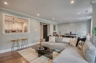 3842 N Sheffield Ave, Chicago, IL 60613 - Photo 6
