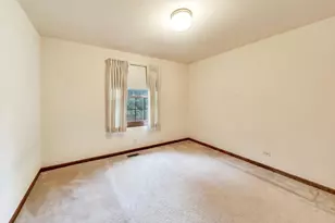 1648 Brentford Dr, Naperville, IL 60563 - Photo 18