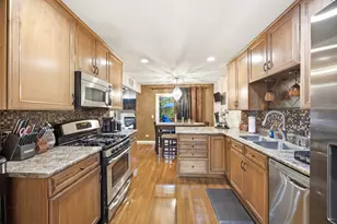 1447 Mackenzie Ln, Elgin, IL 60120 - Photo 4