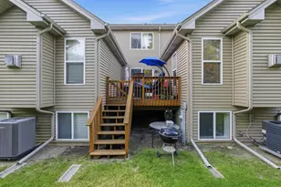 1447 Mackenzie Ln, Elgin, IL 60120 - Photo 32