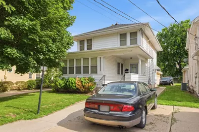 611 Webster Street, Ottawa, IL 61350 - Photo 2