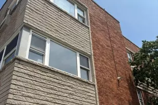 2411 W Balmoral Ave, Chicago, IL 60625 - Photo 1