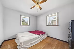 8852 Central Ave, Oak Lawn, IL 60453 - Photo 10