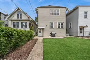5337 W Berenice Ave, Chicago, IL 60641 - Photo 20