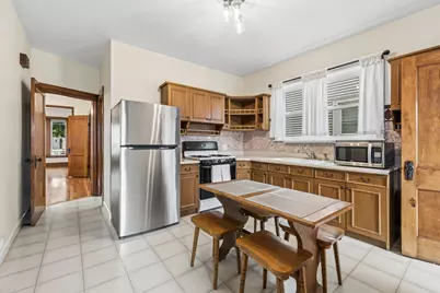 5337 W Berenice Avenue, Chicago, IL 60641 - Photo 4