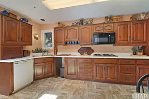 5416 Winding Creek Dr, Rockford, IL 61114 - Photo 6