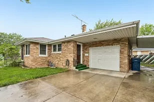 1120 11th St, North Chicago, IL 60064 - Photo 1