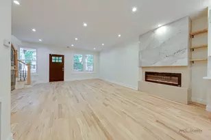 1826 W Farragut Ave, Chicago, IL 60640 - Photo 12