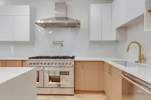 1826 W Farragut Ave, Chicago, IL 60640 - Photo 6