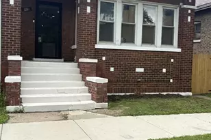 7832 S Vernon Ave, Chicago, IL 60619 - Photo 1