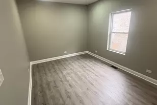 7832 S Vernon Ave, Chicago, IL 60619 - Photo 6