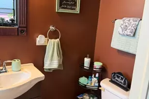 1367 E 64th St, Chicago, IL 60637 - Photo 10