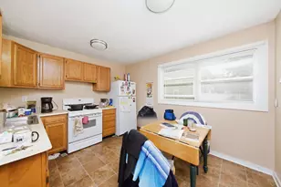 613 Webster St, Ottawa, IL 61350 - Photo 18