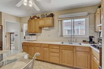 109 Rice Avenue, Bellwood, IL 60104 - Photo 8